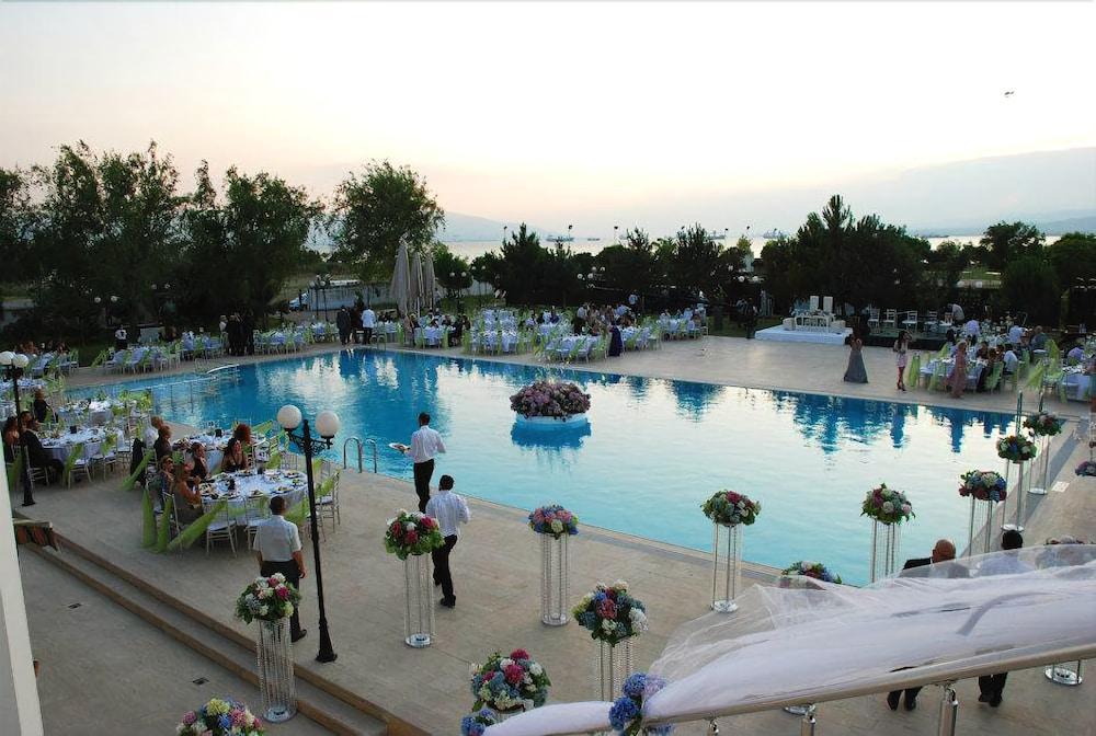 Emexotel Kocaeli Bagian luar foto